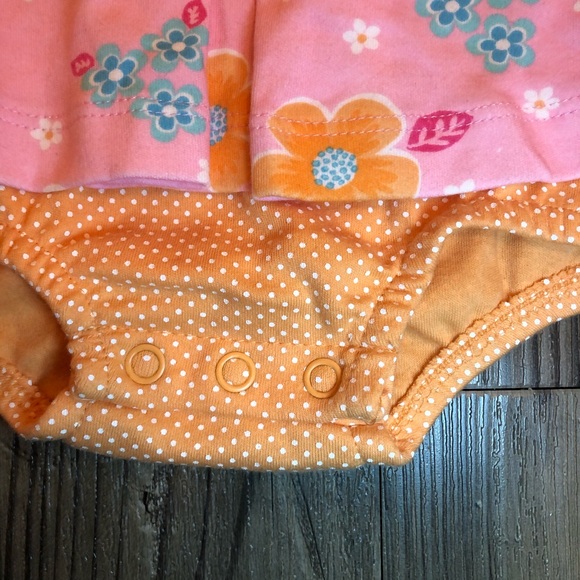 Carter’s keep cool sunsuit, 3 months - Picture 3 of 5